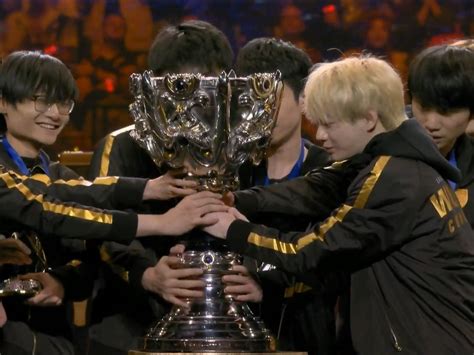 s9 fpx|2019 League of Legends World Championship final .